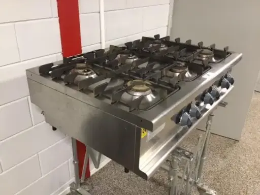 Cuisinière gaz 6 becs